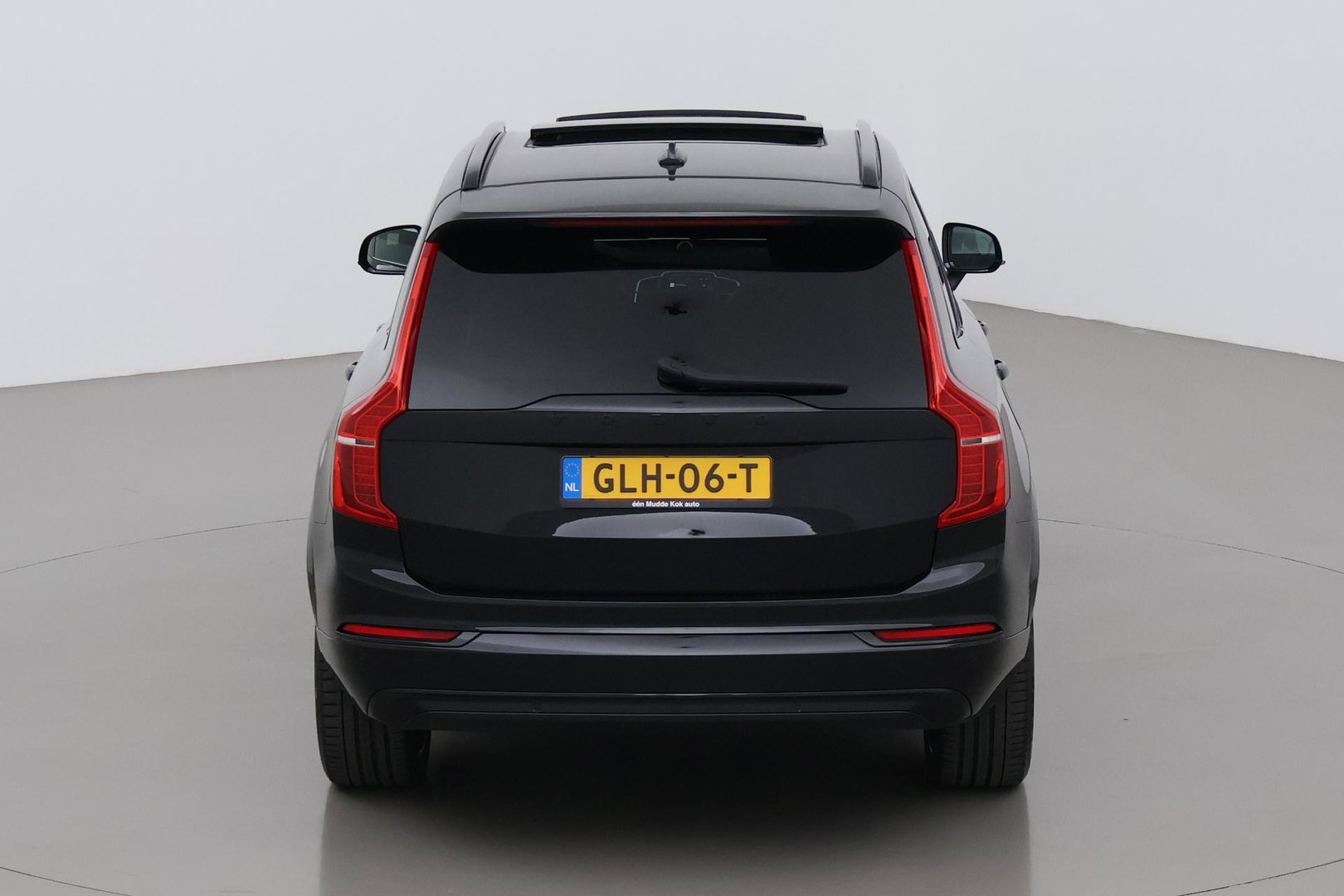 Volvo XC90 T8 Ultimate Dark | Bowers&Wilkins | Massage+Ventilatie | Panoramadak | 360° Camera | Head-Up | BLIS | 22 Inch