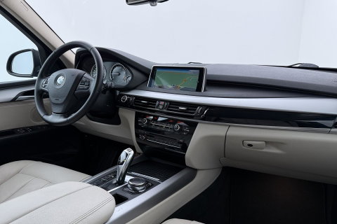 BMW X5 xDrive40e | Cruise Control | Stoelverwarming | Leder | 19 Inch | Elek. Achterklep