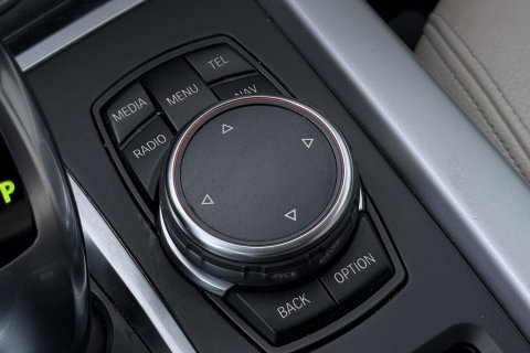 BMW X5 xDrive40e | Cruise Control | Stoelverwarming | Leder | 19 Inch | Elek. Achterklep