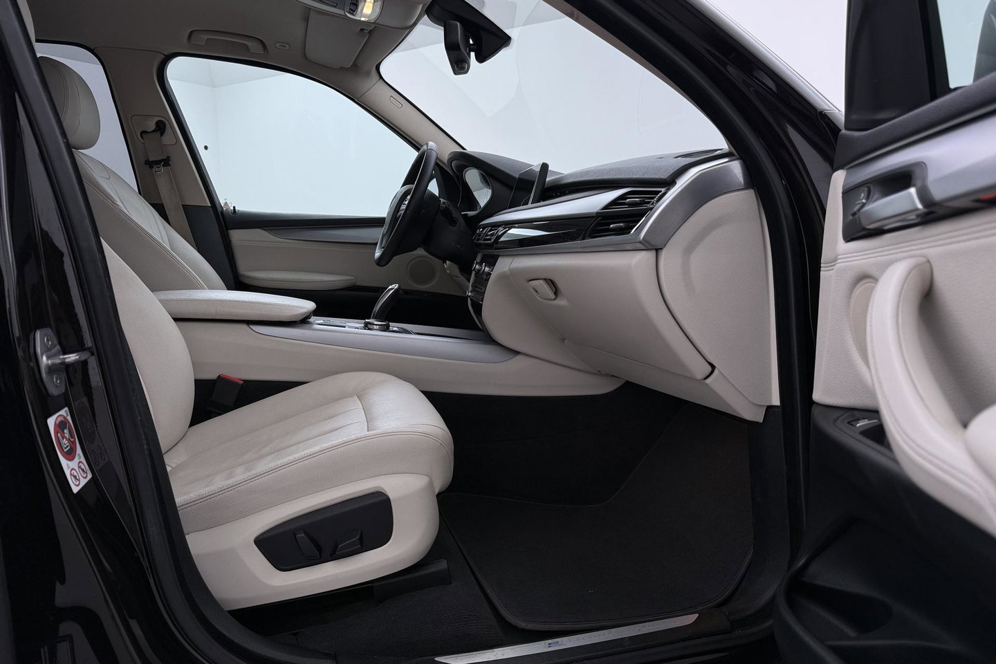 BMW X5 xDrive40e | Cruise Control | Stoelverwarming | Leder | 19 Inch | Elek. Achterklep