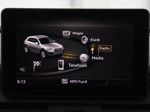 Audi Q5 50 TFSI e quattro S edition | SOH 85,5% | Panoramadak | Half leder | Stoelverwarming | Adaptive cruise | Dodehoek detectie | Camera | Park assist | Navigatie | Bluetooth | Climate control