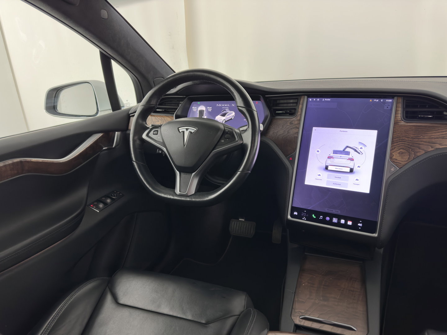 Tesla Model X 100D Long Range 6 pers. (INCL. BTW) *AUT | PANO | LEATHER | NAVI-FULLMAP | FULL-LED | AIRSUSPENSION | DIGI-COCKPIT | FASTLOADER | KEYLESS | DAB+ | HEATED-SPORTSEATS | PRIVACY-GLASS | AUTOPILOT |  20"ALU*