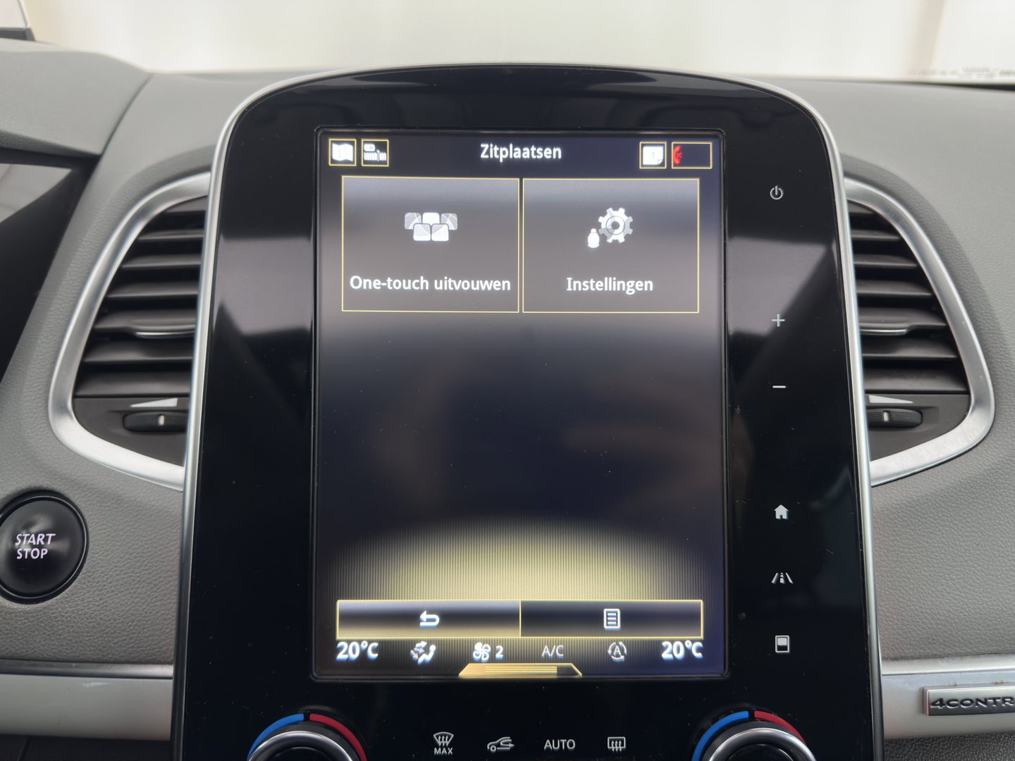 Renault Espace 2.0 Blue dCi Intens 7pers. *AUT | PANO | HEAD-UP | LEATHER | CRUISE | FULL-LED | CAMERA | KEYLESS | HEATED-COMFORTSEATS | PRIVACY-GLASS | ECC | PDC | AMBIENT-LIGHT | 19''ALU*