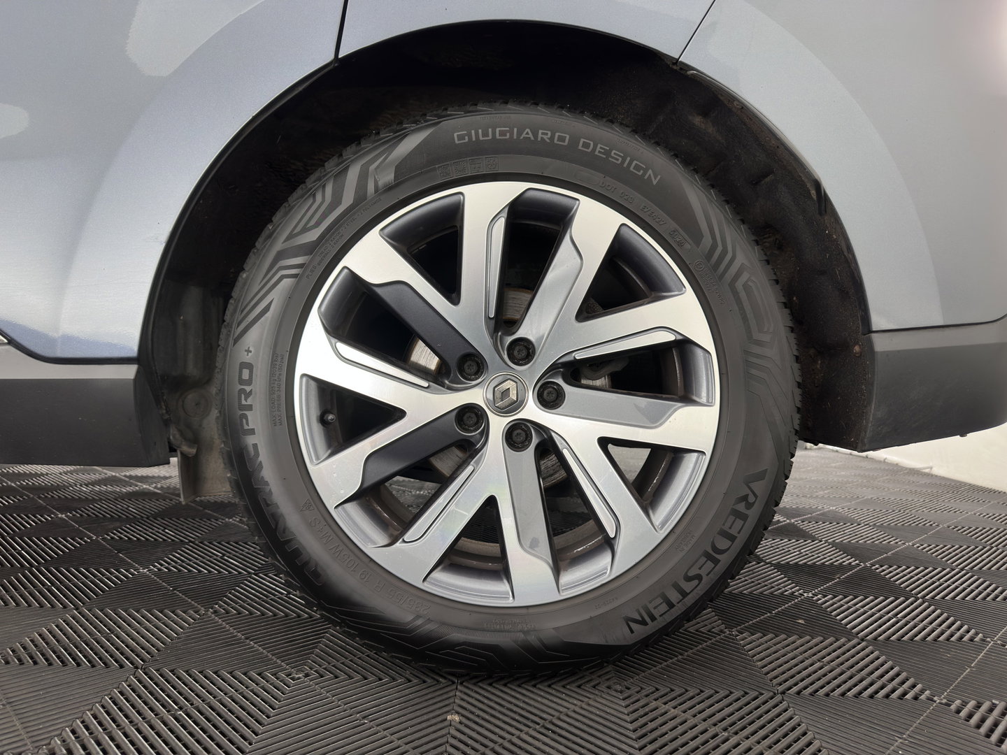 Renault Espace 2.0 Blue dCi Intens 7pers. *AUT | PANO | HEAD-UP | LEATHER | CRUISE | FULL-LED | CAMERA | KEYLESS | HEATED-COMFORTSEATS | PRIVACY-GLASS | ECC | PDC | AMBIENT-LIGHT | 19''ALU*