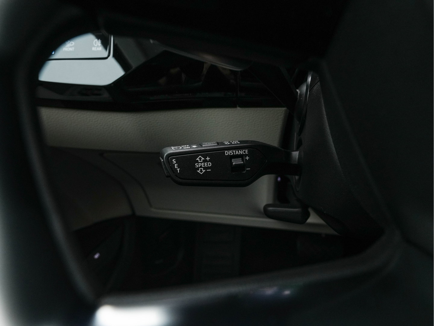 Audi Q8 e-tron 50 quattro Advanced Edition 95 kWh [3-Fase-22kW] {SoH-99%} (INCL-BTW)  Aut. *LEATHER | FULL-LED | MEMORY-PACK | ADAPTIVE-CRUISE | CAMERA | PRIVACY-GLASS | DIGI-COCKPIT | SHIFTPADDLES | DAB | AMBIENTLIGHT | TOWBAR | 20''ALU*