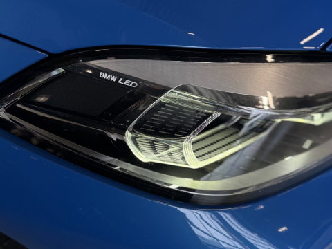 BMW 1-serie M135i 306PK xDrive M Sport / Individual / head-up / Harman Kardon