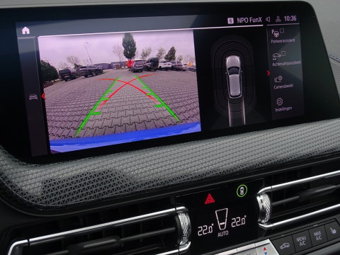 BMW 1-serie M135i 306PK xDrive M Sport / Individual / head-up / Harman Kardon