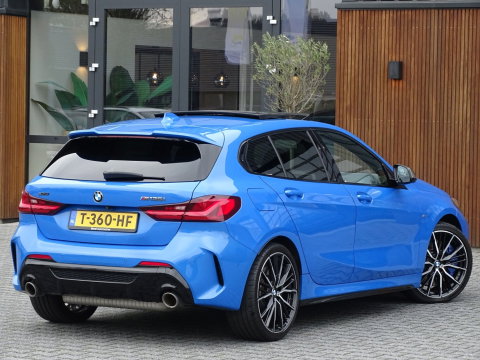 BMW 1-serie M135i 306PK xDrive M Sport / Individual / head-up / Harman Kardon