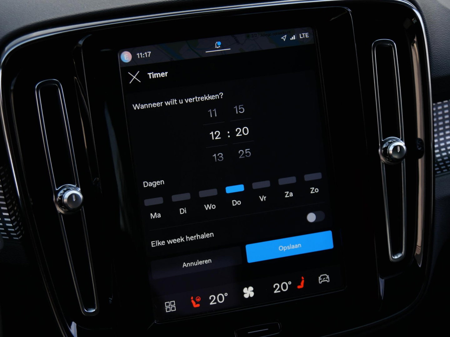 Volvo XC40 RECHARGE P8 AWD R-DESIGN/ TREKHAAK/ ADAPTIVE CRUISE/ SOH 92%/ NL-AUTO 1STE EIGENAAR MET 56.352KM!!