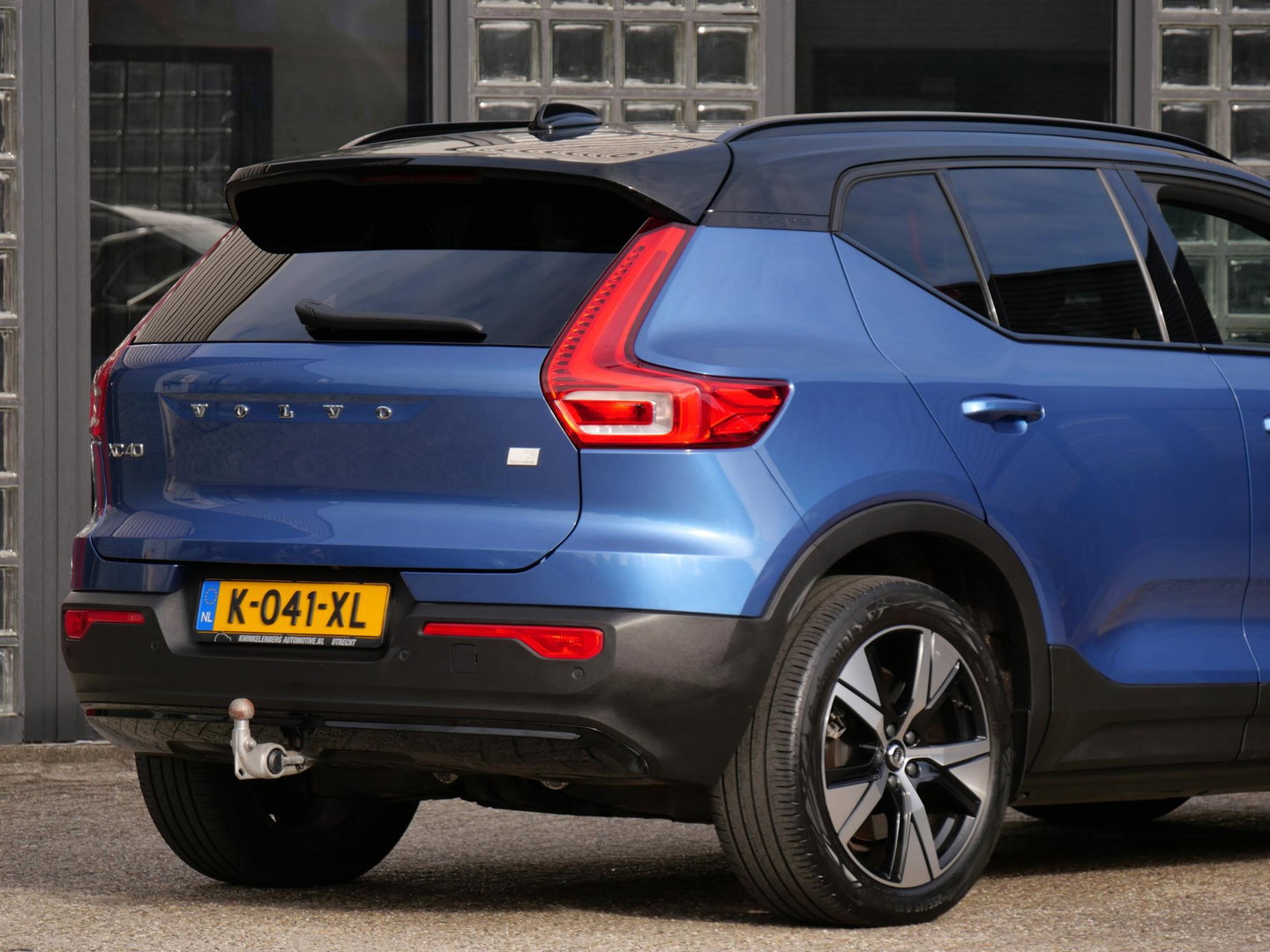 Volvo XC40 RECHARGE P8 AWD R-DESIGN/ TREKHAAK/ ADAPTIVE CRUISE/ SOH 92%/ NL-AUTO 1STE EIGENAAR MET 56.352KM!!