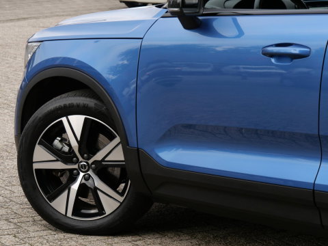 Volvo XC40 RECHARGE P8 AWD R-DESIGN/ TREKHAAK/ ADAPTIVE CRUISE/ SOH 92%/ NL-AUTO 1STE EIGENAAR MET 56.352KM!!