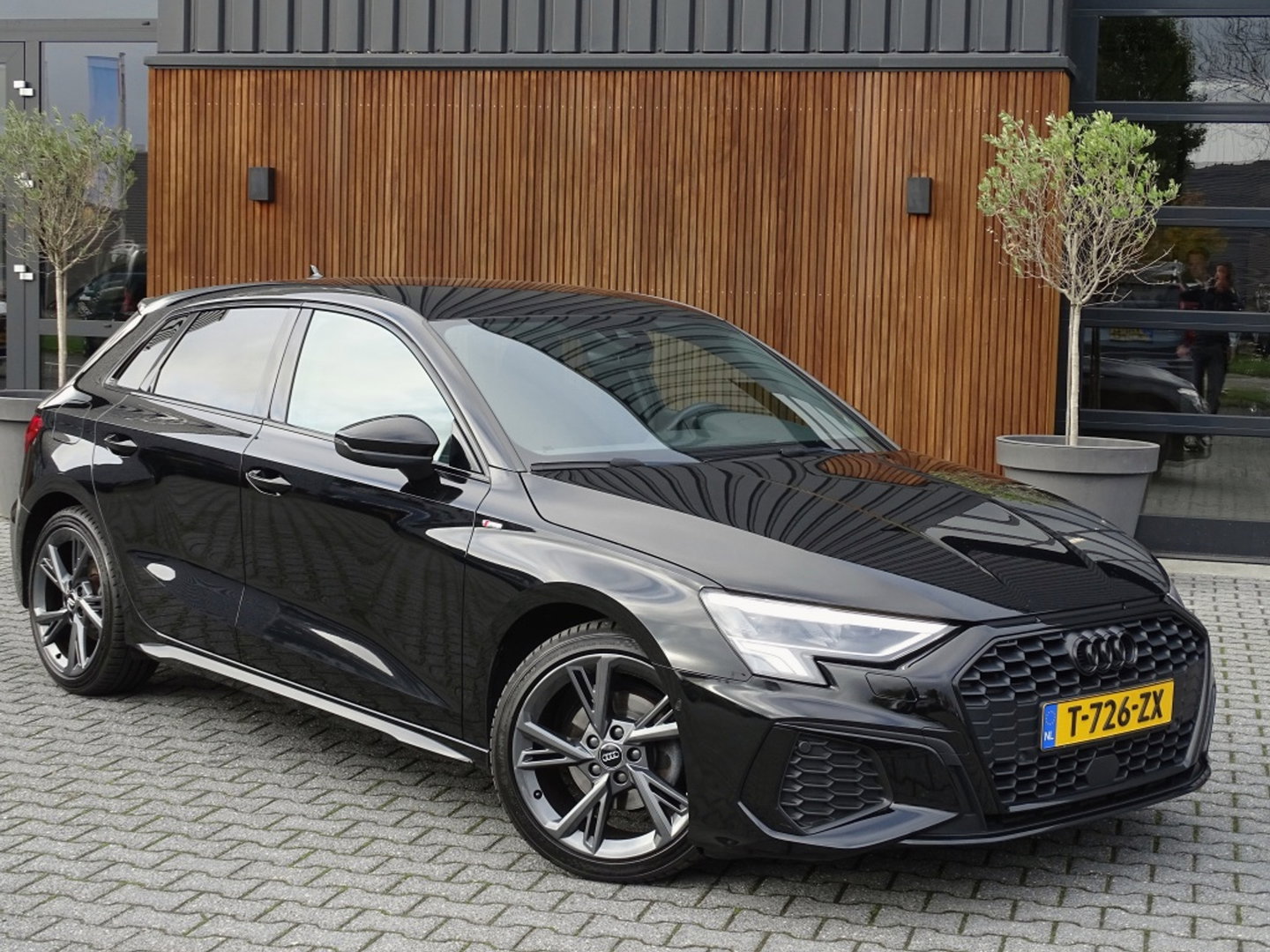 Audi A3 Sportback 35 TDI 150PK automaat / MMI / S-line / ACC / LED