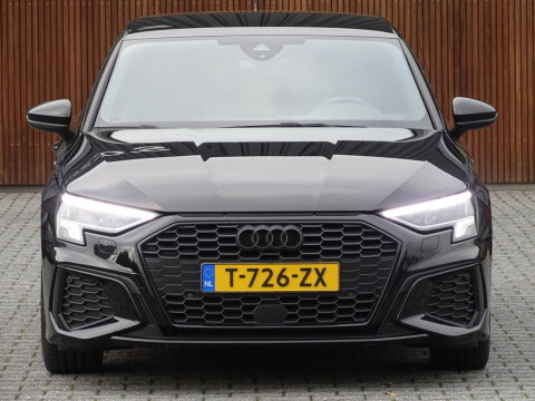 Audi A3 Sportback 35 TDI 150PK automaat / MMI / S-line / ACC / LED