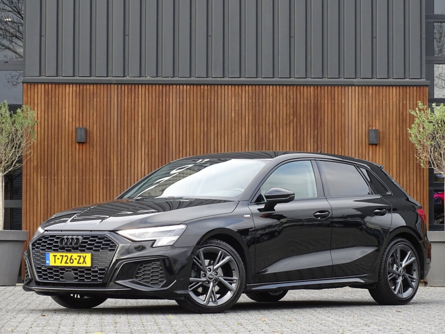 Audi A3 Sportback 35 TDI 150PK automaat / MMI / S-line / ACC / LED