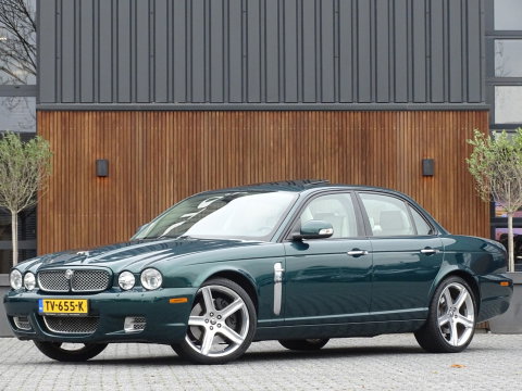 Jaguar XJR 4.2 V8 Supercharged 396PK / VIP / TV