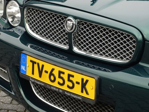 Jaguar XJR 4.2 V8 Supercharged 396PK / VIP / TV