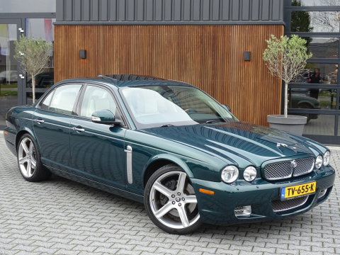 Jaguar XJR 4.2 V8 Supercharged 396PK / VIP / TV