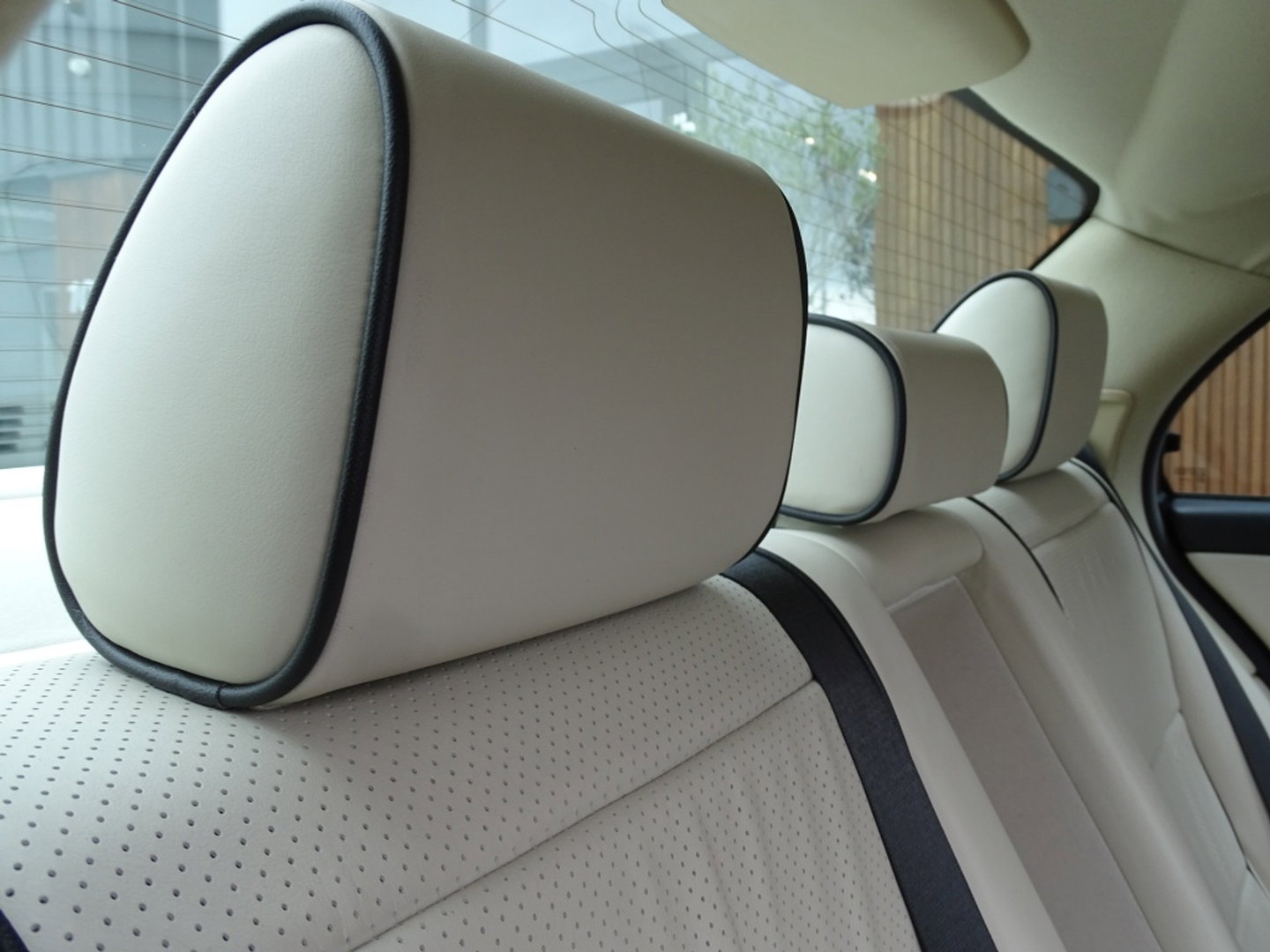 Jaguar XJR 4.2 V8 Supercharged 396PK / VIP / TV