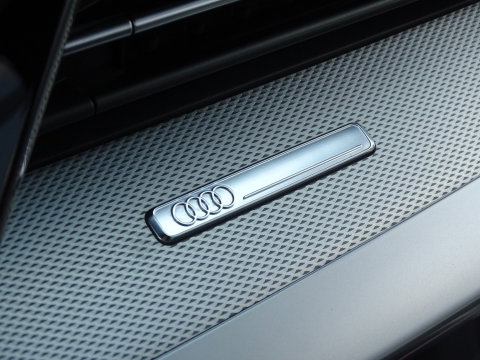 Audi A3 Sportback 35 TDI 150PK automaat / MMI / S-line / ACC / LED