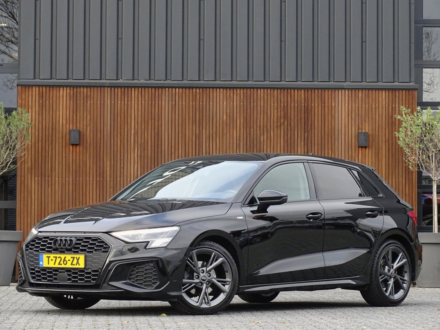 Audi A3 Sportback 35 TDI 150PK automaat / MMI / S-line / ACC / LED