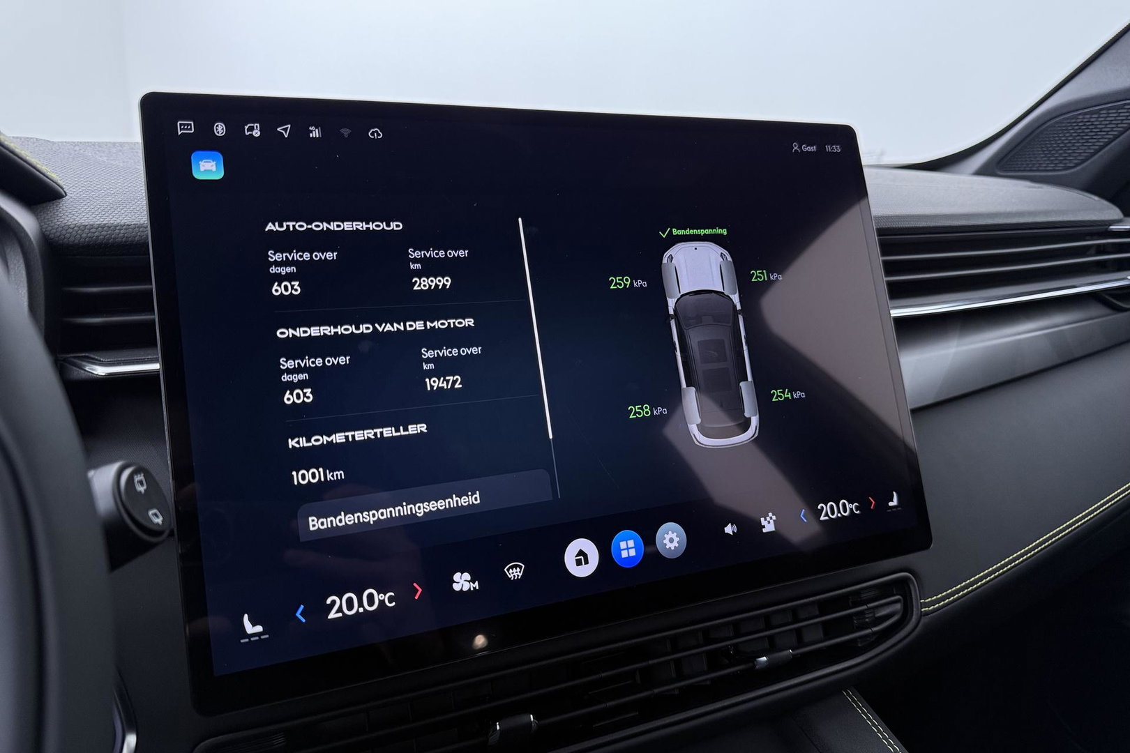 Lynk & Co 01 Lynk&co 1.5 Core | ACC | Camera | Carplay | 19 inch | LED | Draadloos opladen
