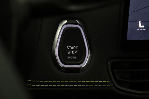 Lynk & Co 01 Lynk&co 1.5 Core | ACC | Camera | Carplay | 19 inch | LED | Draadloos opladen