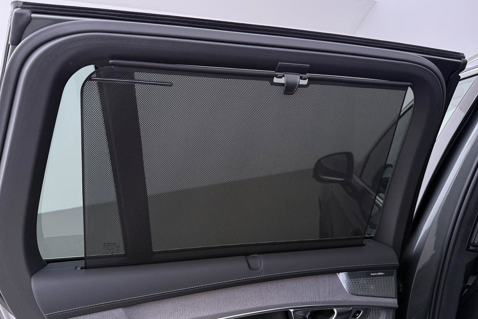 Volvo XC90 T8 Ultra Bright | Luchtvering | Bowers&Wilkins | 22 Inch | Panoramadak | Trekhaak | 360° Camera | Head-Up