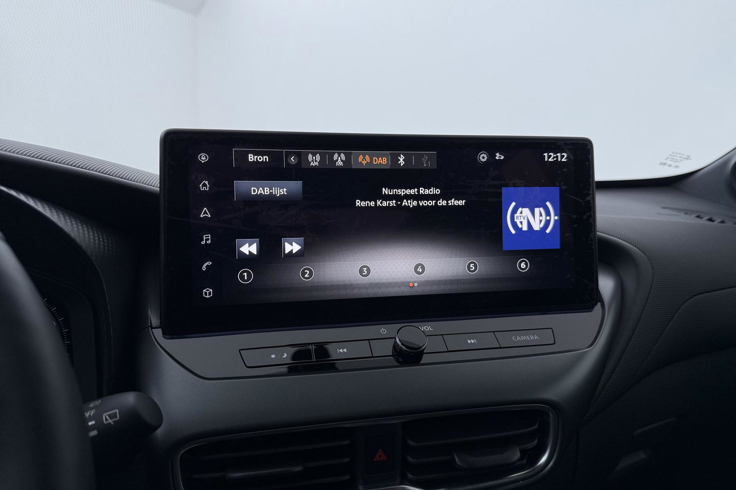 Nissan Juke 1.0 DIG-T N-Connecta | Stoel+Stuurverwarming | Cruise Control | Carplay | Camera | Keyless