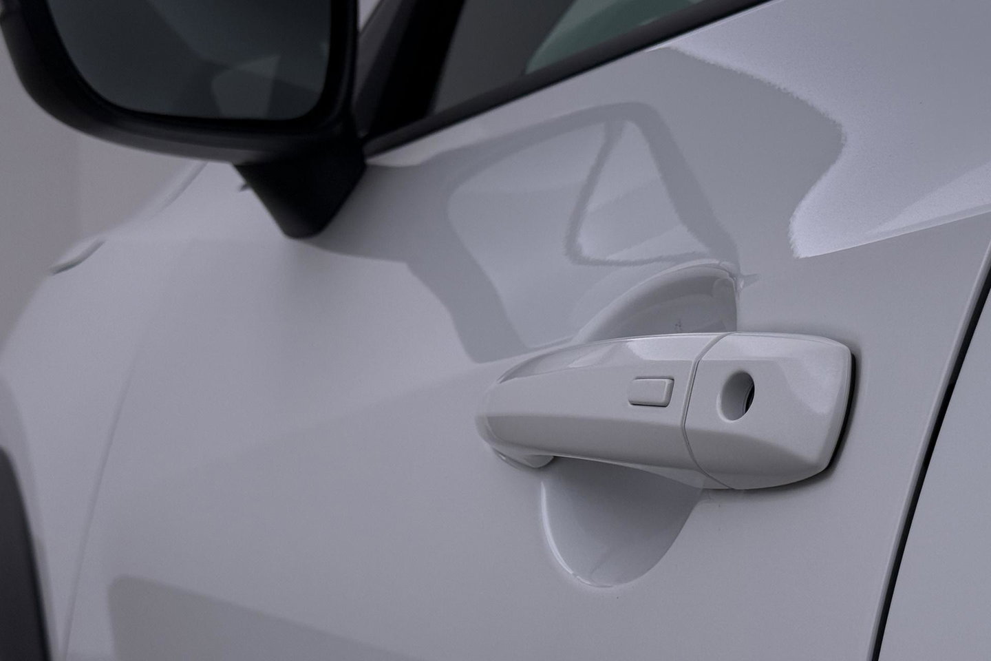Nissan Juke 1.0 DIG-T N-Connecta | Stoel+Stuurverwarming | Cruise Control | Carplay | Camera | Keyless