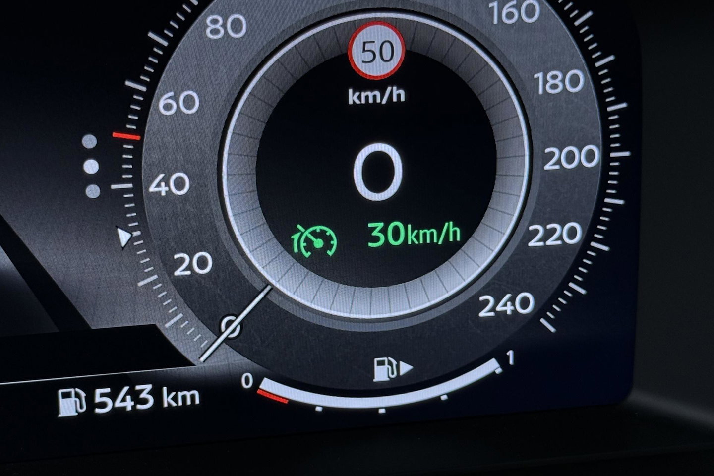 Nissan QASHQAI 1.3 MHEV Xtronic Tekna | ACC | 360° Camera | Head-Up | Stoel+Stuurverwarming | Dodehoek | 19 Inch