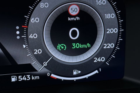 Nissan QASHQAI 1.3 MHEV Xtronic Tekna | ACC | 360° Camera | Head-Up | Stoel+Stuurverwarming | Dodehoek | 19 Inch