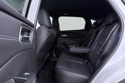 Nissan QASHQAI 1.3 MHEV Xtronic Tekna | ACC | 360° Camera | Head-Up | Stoel+Stuurverwarming | Dodehoek | 19 Inch