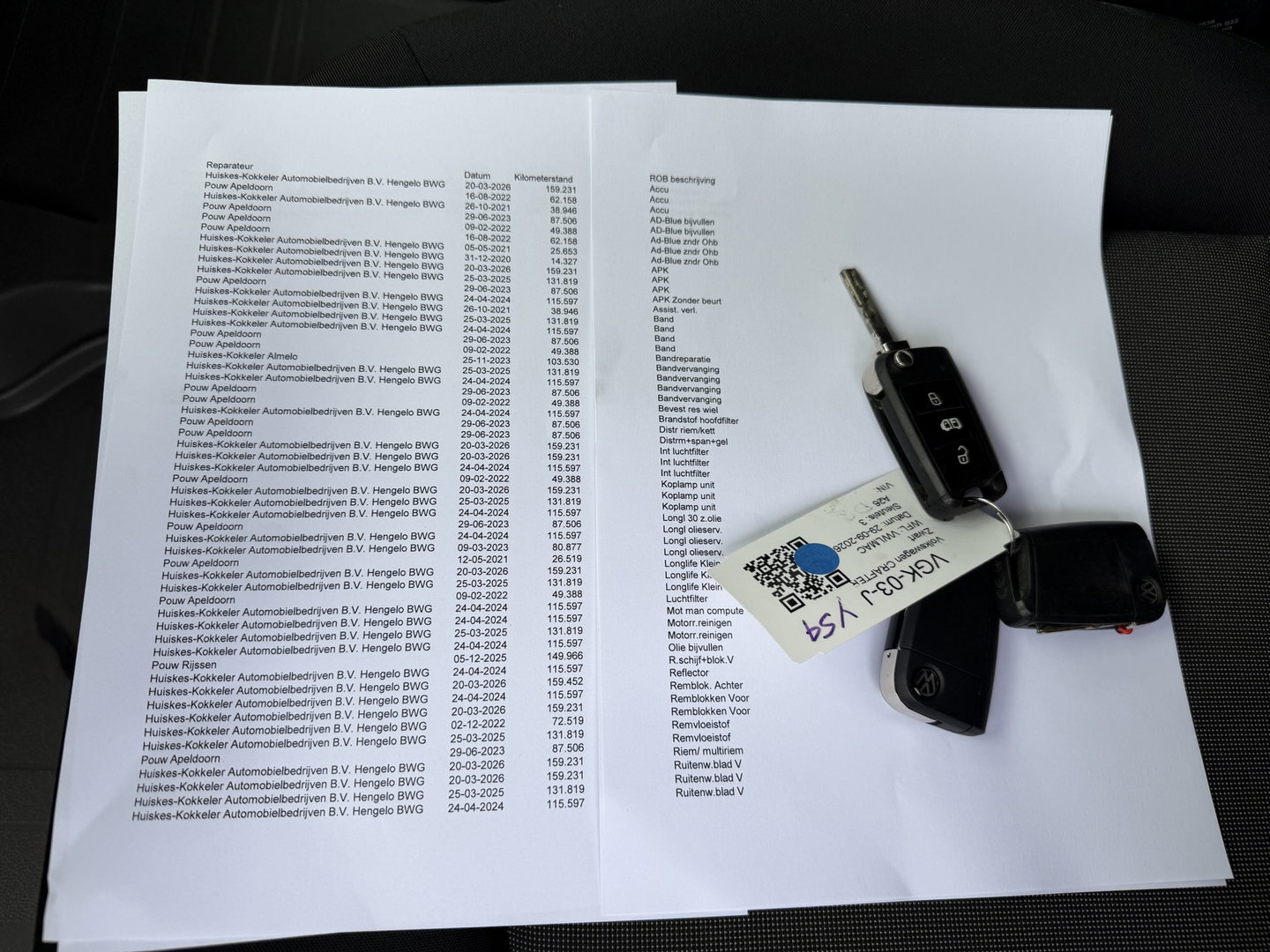 Volkswagen Crafter 35 2.0 TDI 140pk automaat L3H3 ( L2H2 ) Comfortline / euro 6 / bpm vrij / lease vanaf € 391 / vaste prijs rijklaar € 23.950 ex btw / dubbele schuifdeur / airco / cruise / camera !