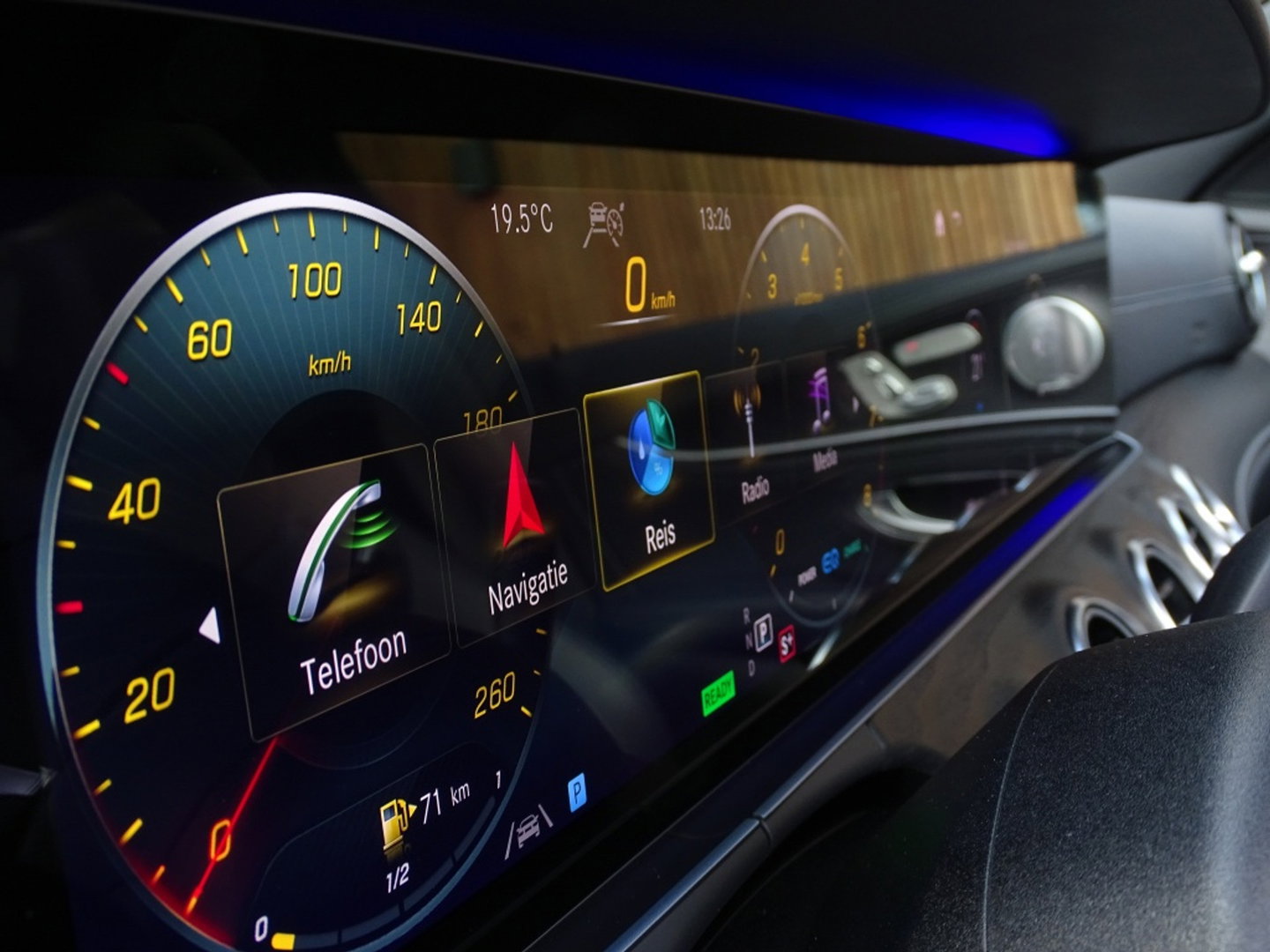 Mercedes-Benz E-Klasse Estate 200 automaat / AMG pakket / Burmester / 360° camera / LED