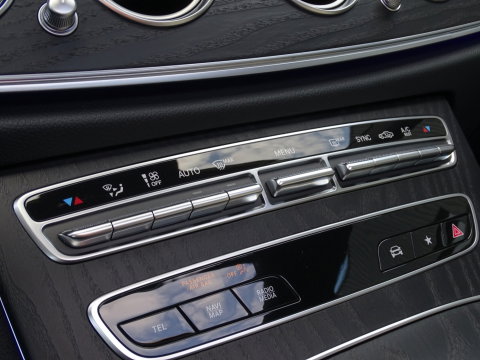 Mercedes-Benz E-Klasse Estate 200 automaat / AMG pakket / Burmester / 360° camera / LED