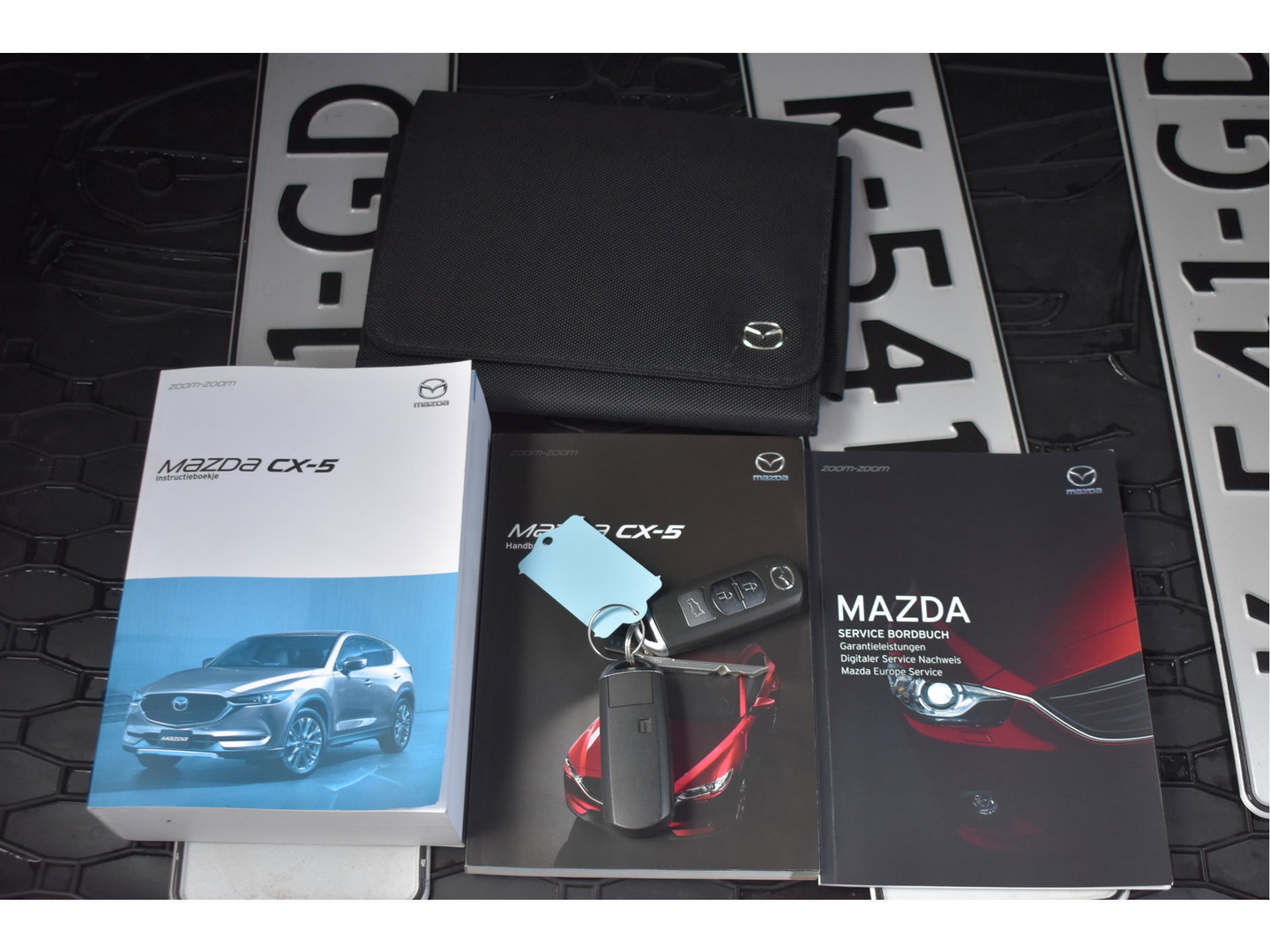 Mazda CX-5 2.0 SkyActiv-G 165 | Afn.trekhaak | HUD | 360 gr.camera | Carplay | Nav | DAB | LED/Xenon