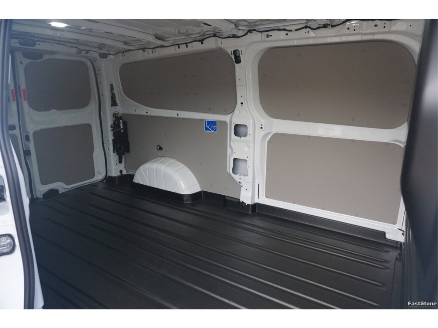 Ford Transit Custom 300L 136PK Trend BPM VRIJ!! 12" Sync4 Apple CP/Android A, Camera!! NR. 546