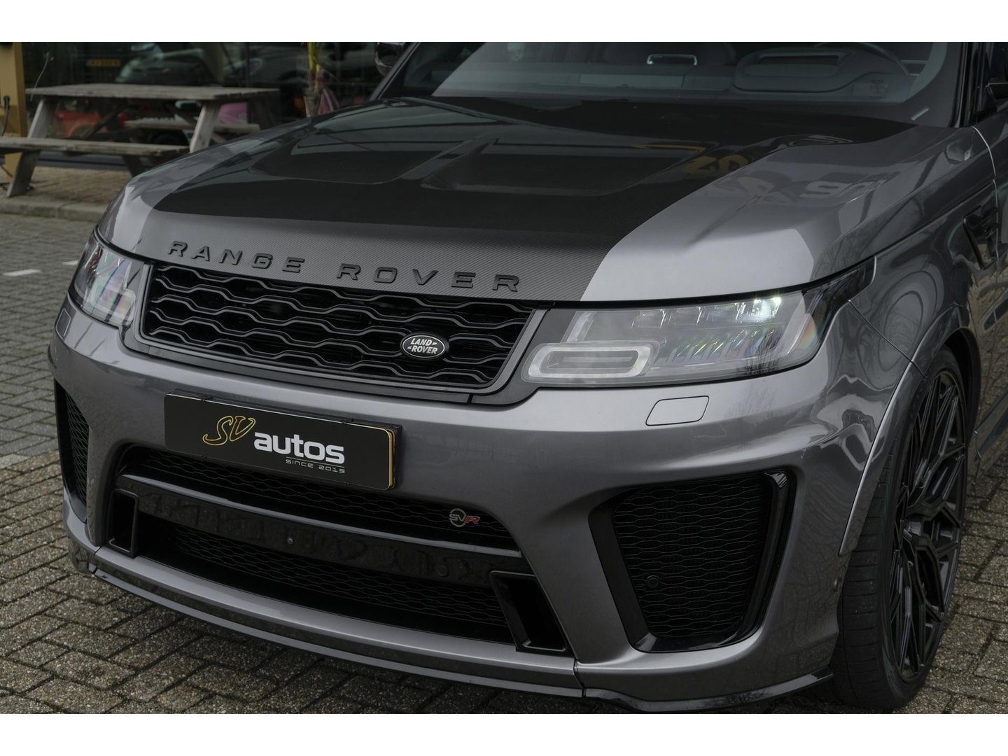 Land Rover Range Rover Sport P575 SVR 575pk Panoramadak *BTW* Carbon pakket Head-up Softclose 24" LMV Vossen