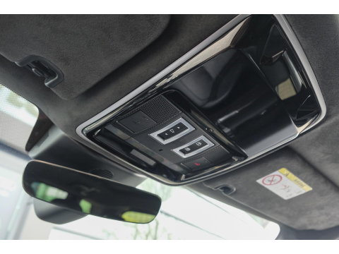 Land Rover Range Rover Sport P575 SVR 575pk Panoramadak *BTW* Head-up Alcantara Schaalstoelen 22" LMV