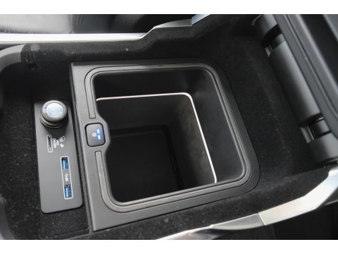 Land Rover Range Rover Sport P575 SVR 575pk Panoramadak *BTW* Head-up Alcantara Schaalstoelen 22" LMV