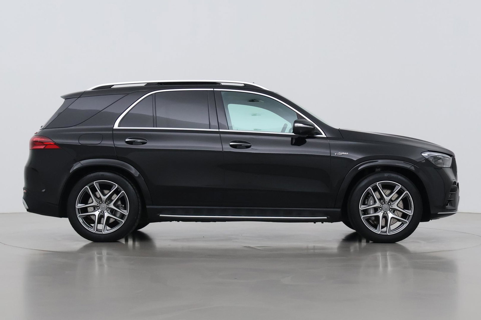 Mercedes-Benz GLE 53 AMG 4MATIC+ | Luchtvering | Panoramadak | Trekhaak | Burmester | 360° Camera | 21 Inch