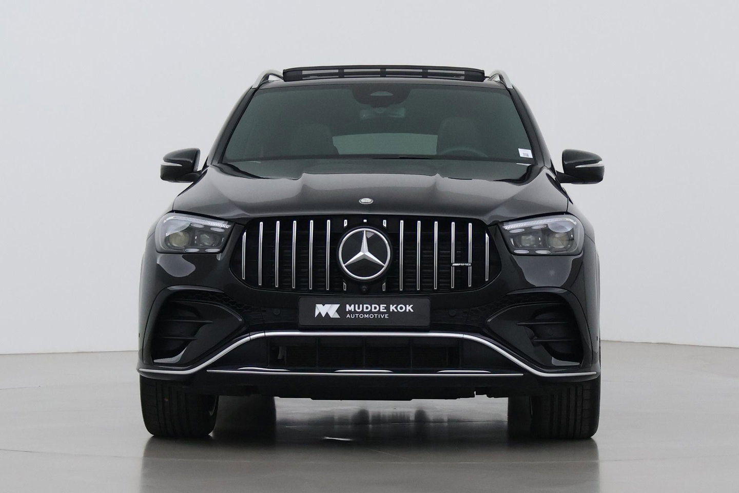 Mercedes-Benz GLE 53 AMG 4MATIC+ | Luchtvering | Panoramadak | Trekhaak | Burmester | 360° Camera | 21 Inch