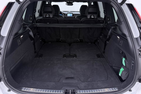 Volvo XC90 T8 Ultra Black Edition | HEICO | Bowers&Wilkins | Luchtvering | Panoramadak | Ventilatie+Massage | Head-Up | 21 Inch