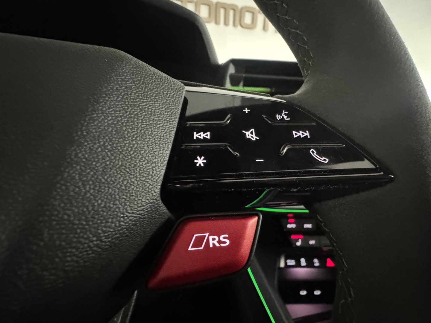 Audi RS3 Sportback 2.5 TFSI quattro Pano|Sonos|Carbon|Kuipstoelen|Hulk