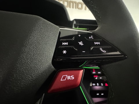 Audi RS3 Sportback 2.5 TFSI quattro Pano|Sonos|Carbon|Kuipstoelen|Hulk