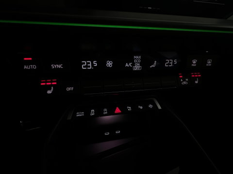 Audi RS3 Sportback 2.5 TFSI quattro Pano|Sonos|Carbon|Kuipstoelen|Hulk