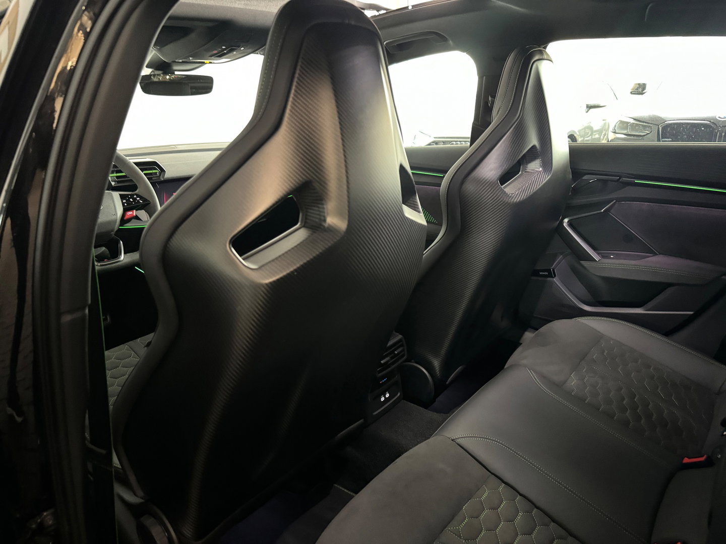 Audi RS3 Sportback 2.5 TFSI quattro Pano|Sonos|Carbon|Kuipstoelen|Hulk