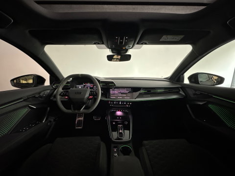 Audi RS3 Sportback 2.5 TFSI quattro Pano|Sonos|Carbon|Kuipstoelen|Hulk