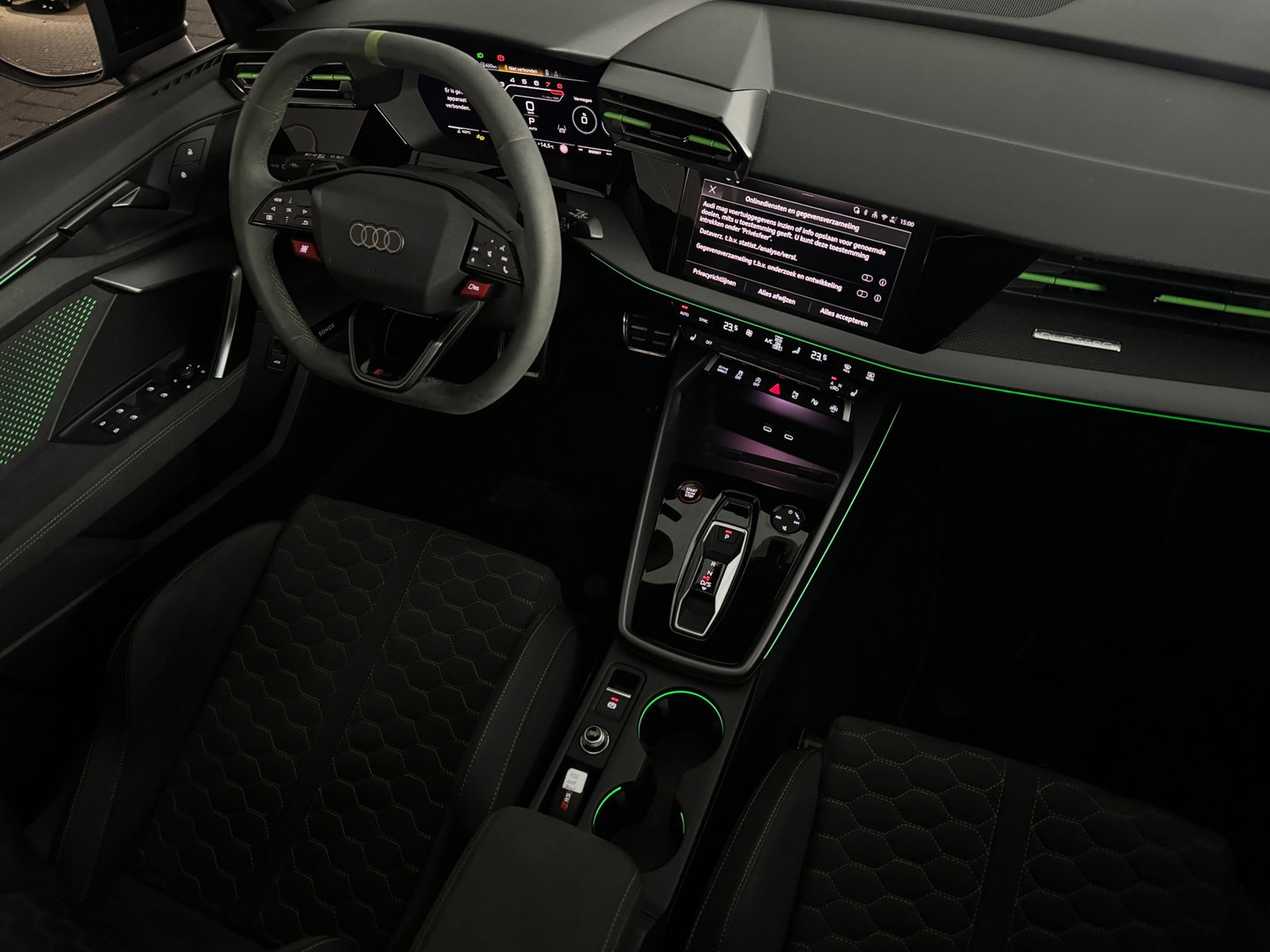 Audi RS3 Sportback 2.5 TFSI quattro Pano|Sonos|Carbon|Kuipstoelen|Hulk