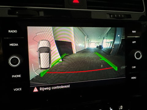 Volkswagen Golf 1.5 TSI R-Line Pano|Dynaudio|Sfeerverlichting|Camera